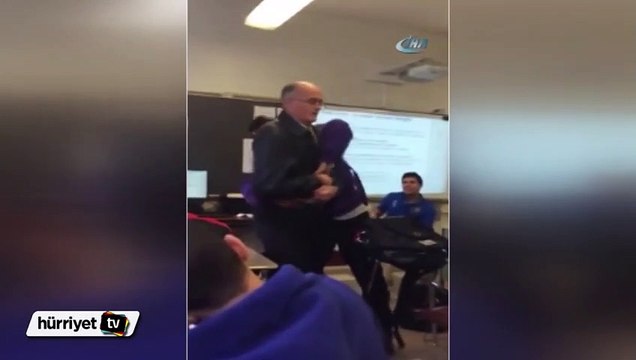 Liseli öğrenci öğretmenini yerden yere vurdu