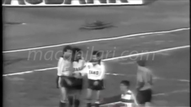 Beşiktaş 3-1 Bursaspor 28.11.1982 - 1982-1983 Turkish 1st League Matchday 11