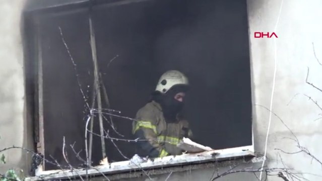 Ailesiyle tartışıp binayı ateşe verdi, kayınvalidesinin evini de yakmaya çalıştı