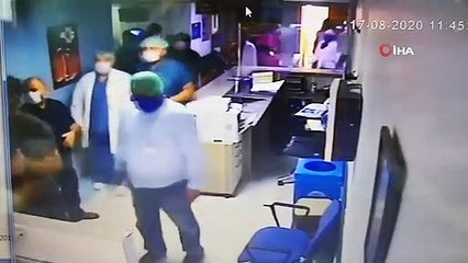 Demir çubuklarla hastaneyi bastılar, doktor ve güvenlik görevlisini hastanelik ettiler