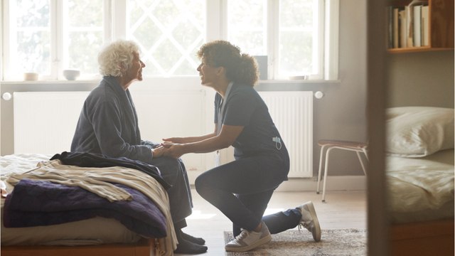 Bientôt des “super infirmiers” à la place des médecins pour les soins courants ?