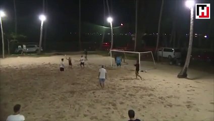 Şeyma Subaşı'ndan futbol şov!