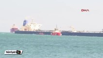 Petrol tankeri Ahırkapı açıklarında karaya oturdu