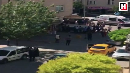 Çatıda uyurken düşen esnafın hayatını branda kurtardı