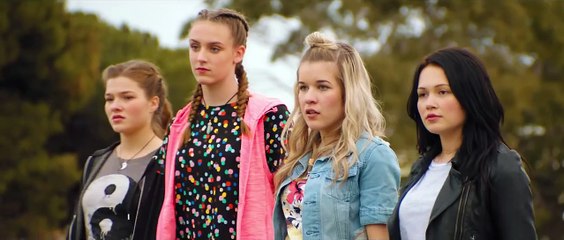 Des pom-pom girls en or Bande-annonce (EN)