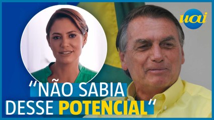 Bolsonaro elogia trabalho de Michelle em campanha