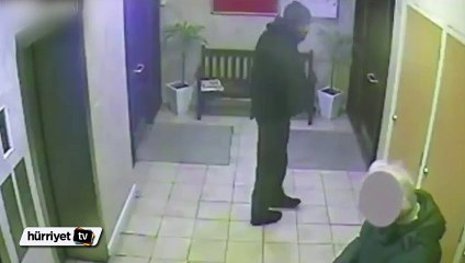 Yaşlı adama gasp kamerada