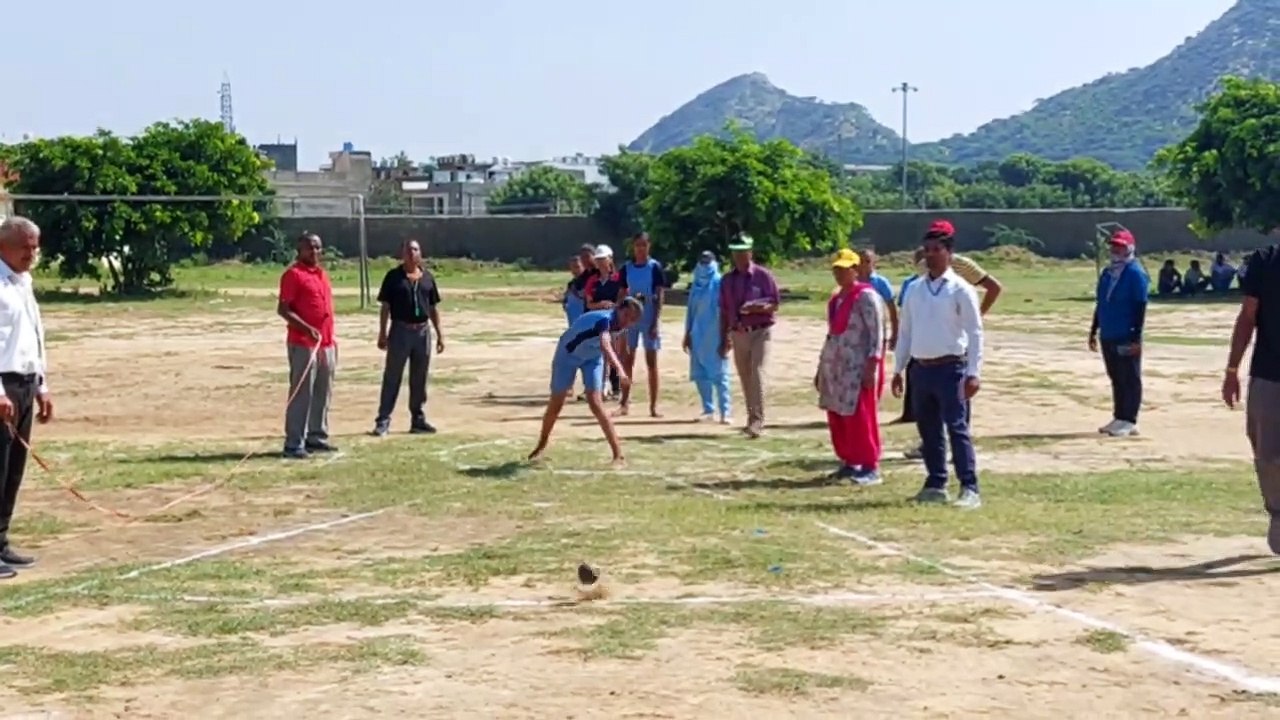 बैडमिंटन में दौसा व कबड्डी में भंडारी की टीम विजेता