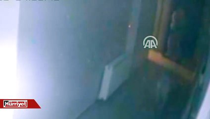 Hırsızlık zanlısının köpeği severek dışarı çıkarması kamerada -