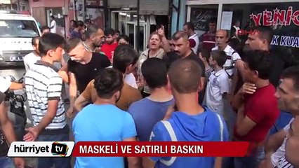 Maskeli ve satırlı grup Suriyelilerin işyerlerini bastı