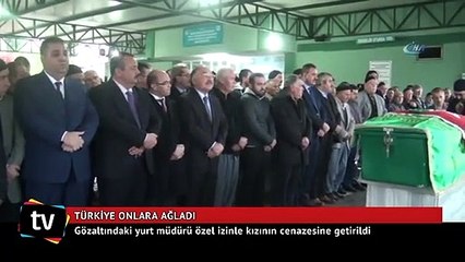 Yurt müdürü özel izinle kızının cenazesine getirildi