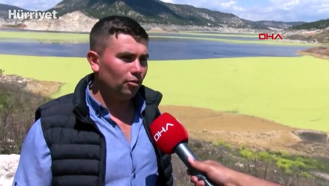 Baraj göletinde tedirginlik oluşturan manzara