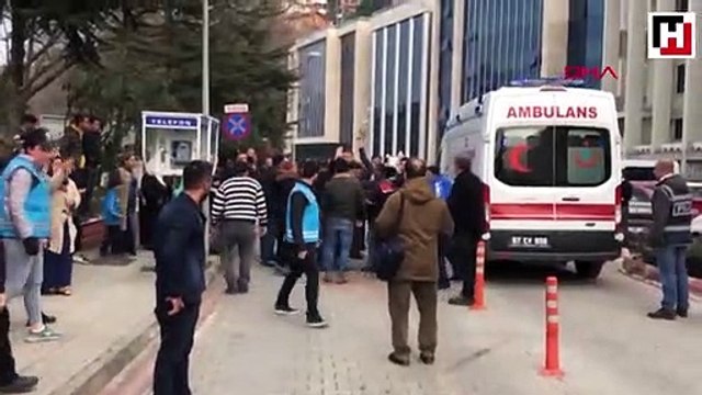 Zonguldak Adliyesi önünde silahlı kavga