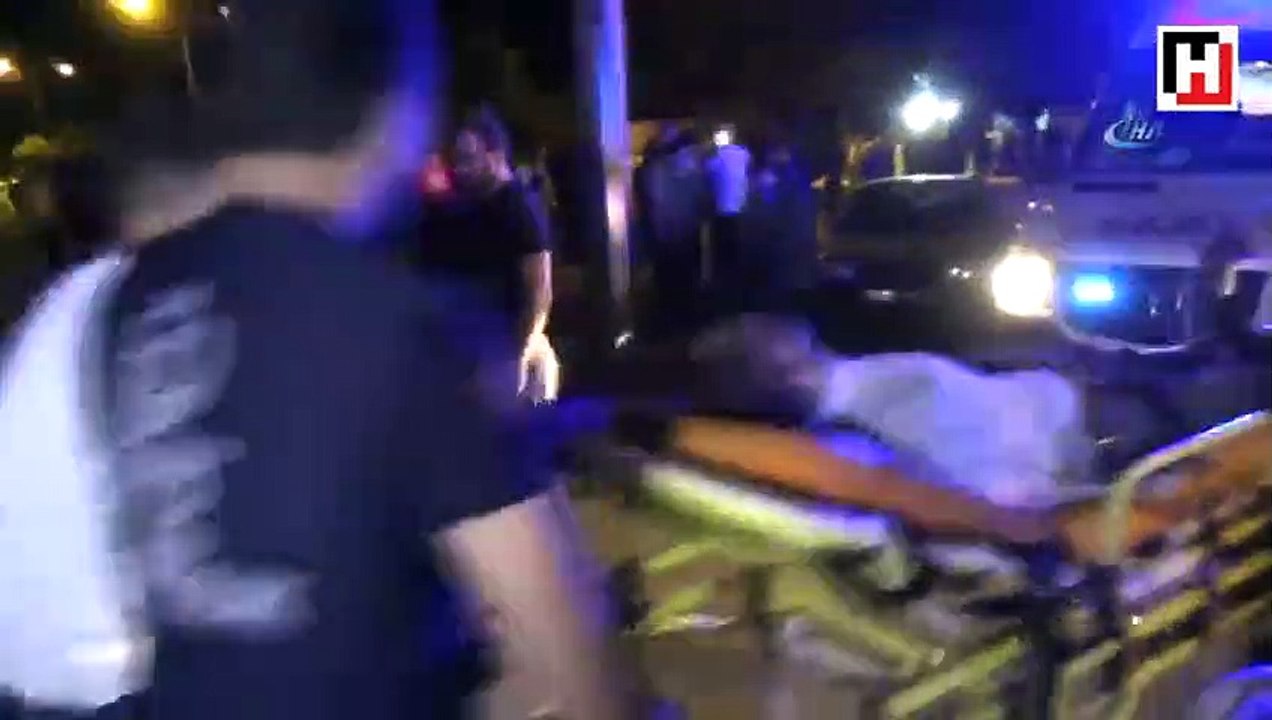 Gözaltındaki şahsa ateş açan grup ile polis çatıştı: 11 yaralı