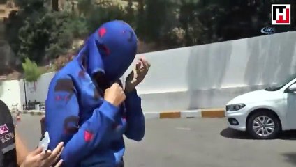 Adnan Oktar’ın 'kediciği' Bodrum’da güneşlenirken gözaltına alındı