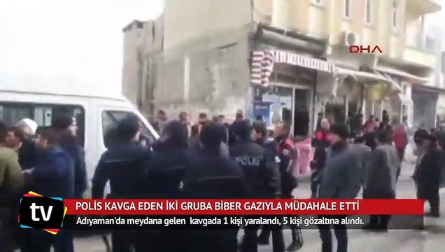 Polis kavga eden iki gruba biber gazıyla müdahale etti