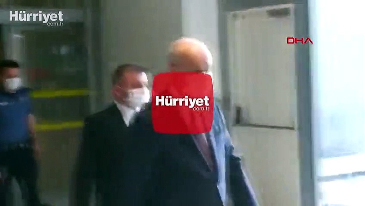 Eski Genelkurmay Başkanı İlker Başbuğ ifade vermek üzere adliyeye geldi