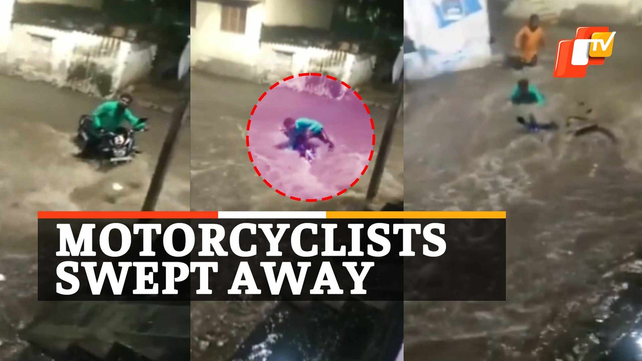 Motorcyclists Swept Away - Heavy Rain In Visakhapatnam