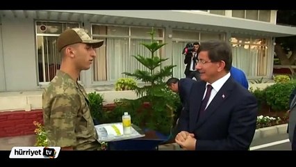 Başbakan Davutoğlu'ndan asker ailesine sürpriz telefon