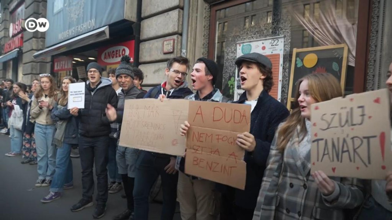 Budapest: Schüler streiken für entlassene Lehrer und eine Bildungsreform