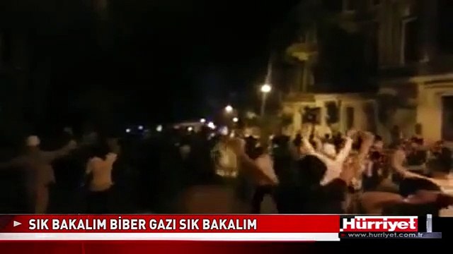 SIK BAKALIM BİBER GAZI SIK BAKALIM SLOGANI EFSANE OLDU