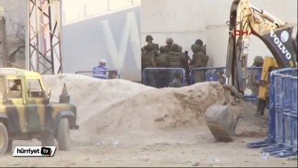 Akçakale Sınır Kapısı'nda hareketlilik