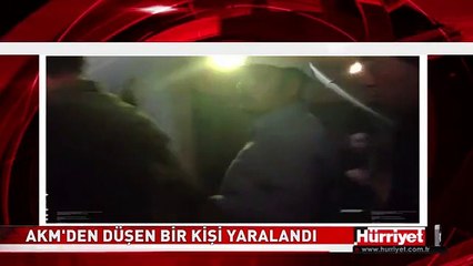 TAKSİM'DE AKM'DEN DÜŞEN BİR KİŞİ YARALANDI! GEZİ PARKI OLAYLARI