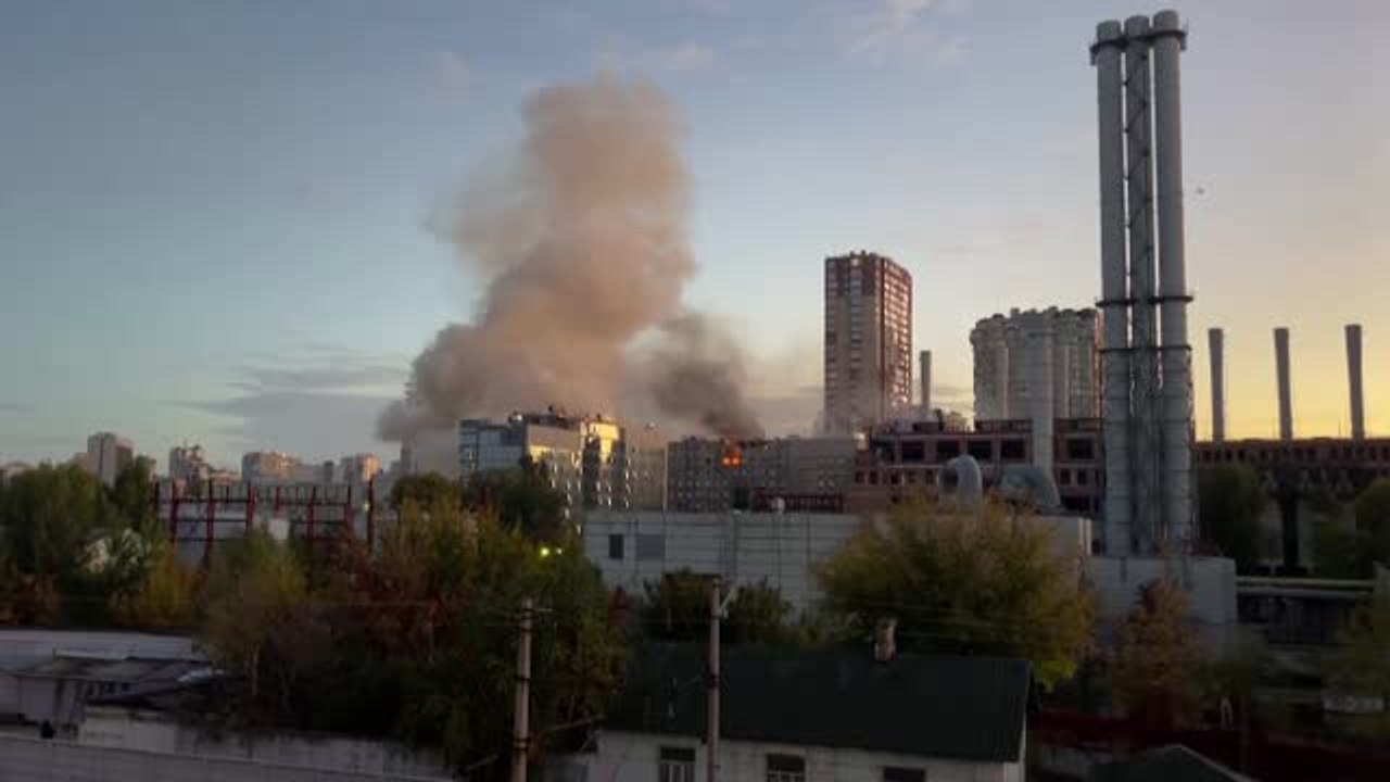 Rusia ataca el centro de Kiev con drones kamikaze