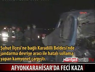 ASKERİ ARAÇLA KAFA KAFAYA ÇARPIŞTI
