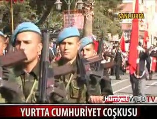 CUMHURİYET BAYRAMI YURTTA BÖYLE KUTLANDI