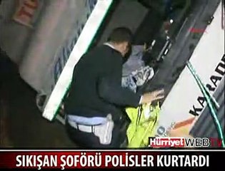 İLK MÜDAHALEYİ POLİS YAPTI