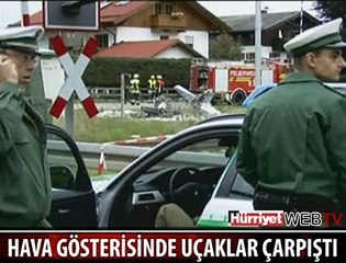 UÇAKLAR HAVADA ÇARPIŞTI