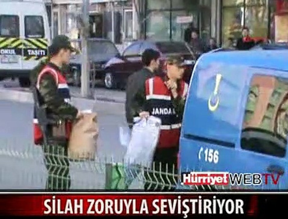 BÖYLE SAPIK GÖRÜLMEDİ