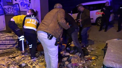 Yolda bulduğu tabancayla kendini vurdu