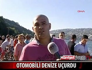 OTOMOBİLİ AİLESİYLE BİRLİKTE DENİZE SÜRDÜ