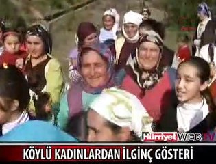 RAPÇİ KADINLARDAN İLGİNÇ GÖSTERİ