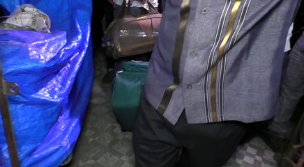 প্রায় ২৮ কোটি টাকা উদ্ধার হাওড়ায়! পাণ্ডে ভাইদের খোঁজে চলছে তল্লাশি | Oneindia Bengali