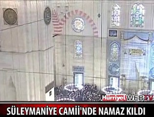 BAYRAM NAMAZINI SÜLEYMANİYE CAMİİ'NDE KILDI