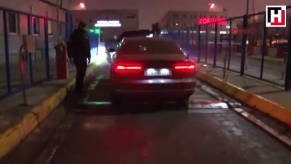 Deniz Yücel özel uçakla Almanya’ya döndü