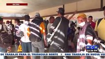 Cobros excesivos, denuncian migrantes extranjeros en terminal de buses de Danlí