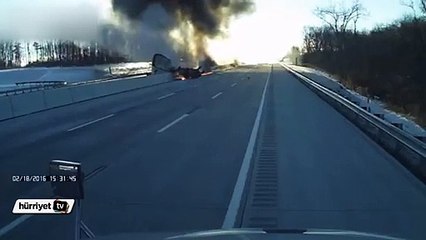 Bariyerdeki korkunç kazadan son anda kurtuldu