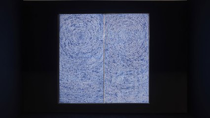 한국 최고가 미술품 김환기 '우주' 전시...소장자 김웅기 회장이 공개 / YTN