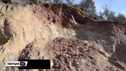 Çorum’da heyelan! Koca kayalar ana yola düştü