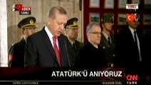 Cumhurbaşkanı Erdoğan Anıtkabir defterine yazdığı mesajı okudu