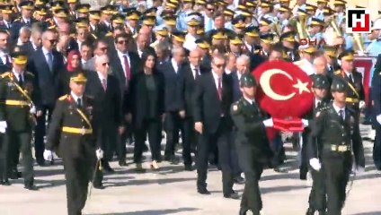 Törende soğuk rüzgarlar