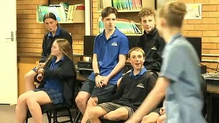 Some schools in NSW trialling longer days with free after-class activities