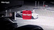 Otomobilde kadına tokat ve yumruklu saldırı kamerada