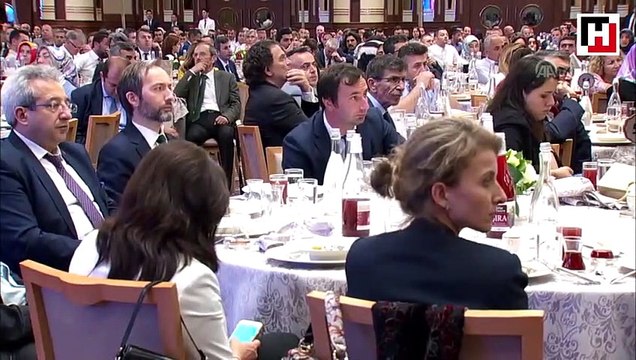 Cumhurbaşkanı Erdoğan, iftar programında eğitim çalışanları ile bir araya geldi