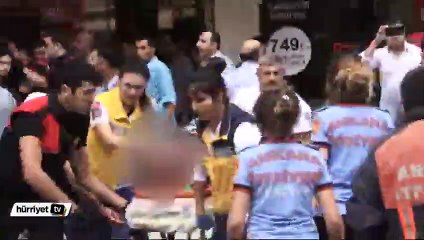 Dikimevi  kavşağında freni boşalan  otobüs durağa daldı