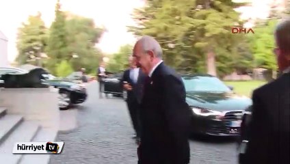 Davutoğlu ile Kılıçdaroğlu görüşmesi başladı